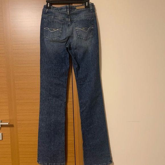 Escada made in Italy jeans - Picture 8 of 10